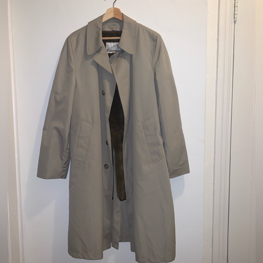 Vintage Raintamer Size Reg 40 Trench Coat Raincoat w Inner lining